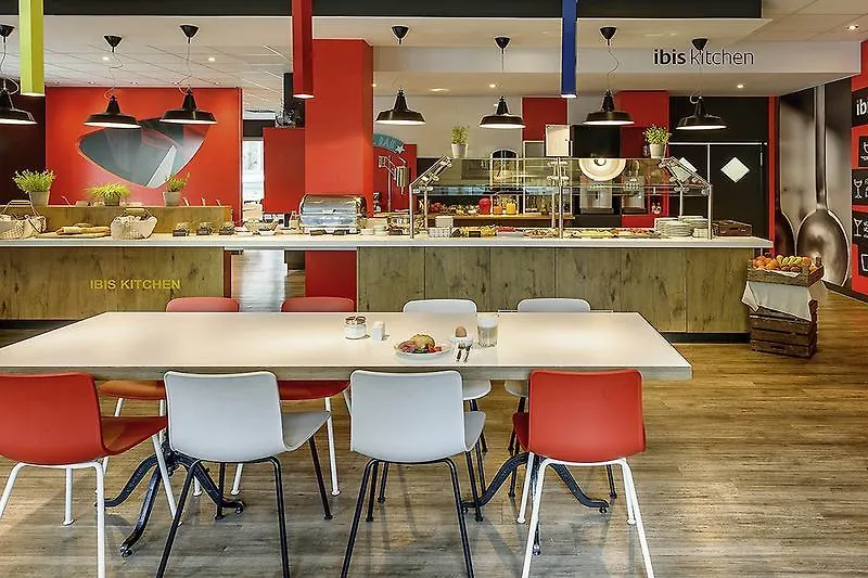 Ibis Hotel Frankfurt Airport Kelsterbach 2*,